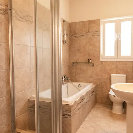 Clearvue Vila Krinias