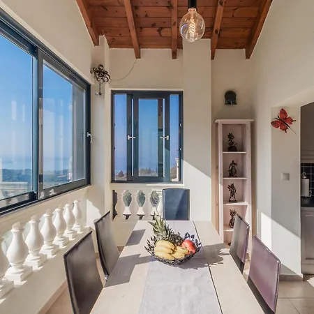 Clearvue Villa *
